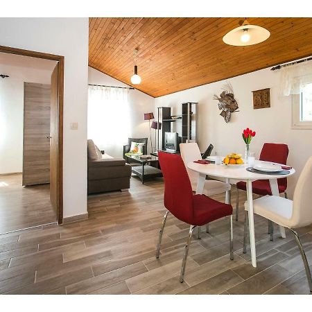 Apartment Goga'S Retreat In Marina Luaran gambar